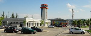 tirana flygplats panorama 300x120 - Tirana International Airport Mother Teresa (nn Tereza)